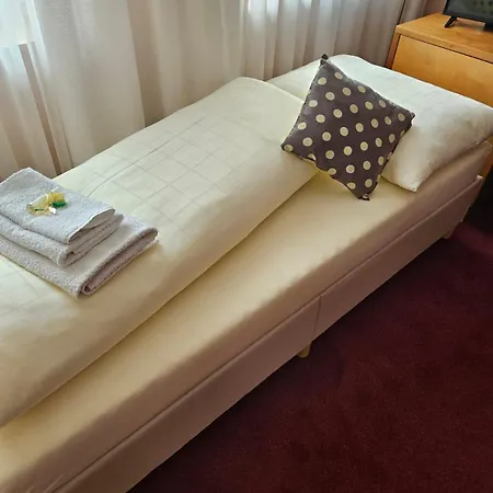 Kovox ゲストハウス 3*