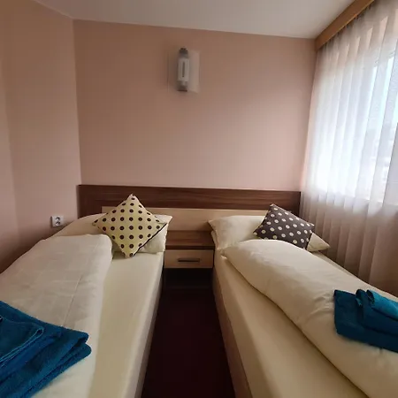 Guest house Kovox 3*