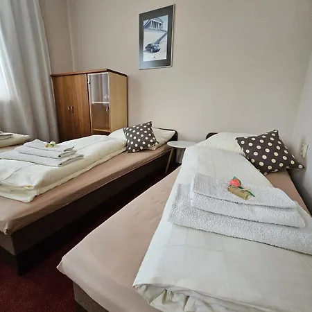 Kovox بيت ضيافة Staskov