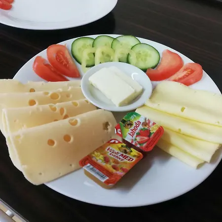 Kovox ゲストハウス Staskov